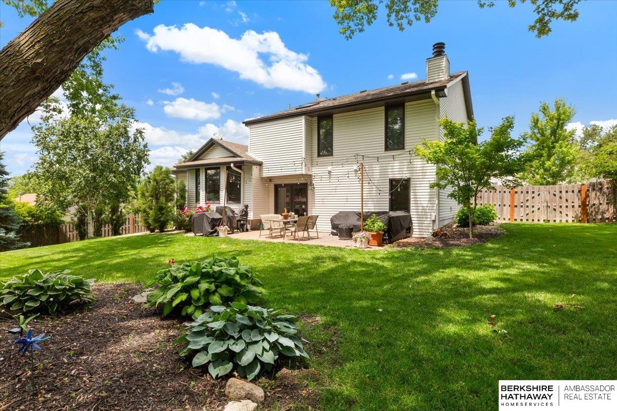 Omaha, Nebraska 68154, United States, 4 Bedrooms Bedrooms, ,3 BathroomsBathrooms,Residential,Active,154642