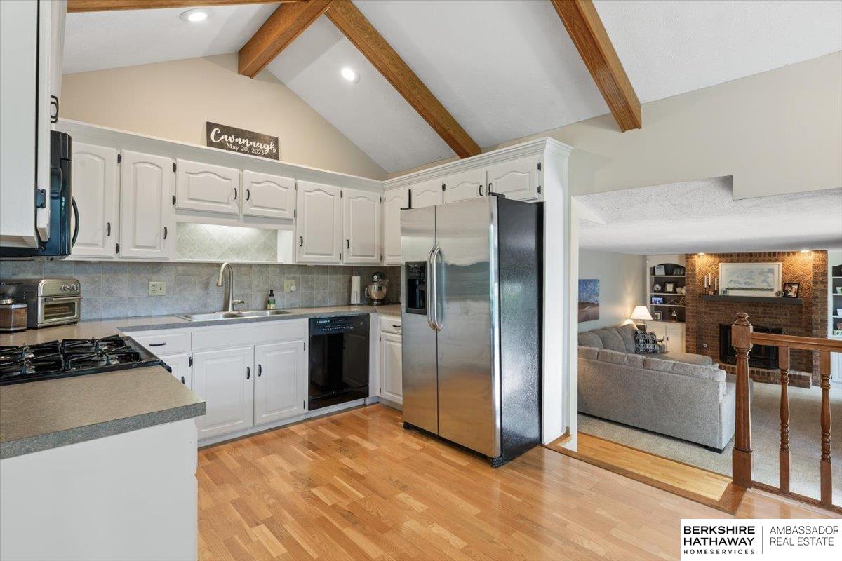 Omaha, Nebraska 68154, United States, 4 Bedrooms Bedrooms, ,3 BathroomsBathrooms,Residential,Active,154642