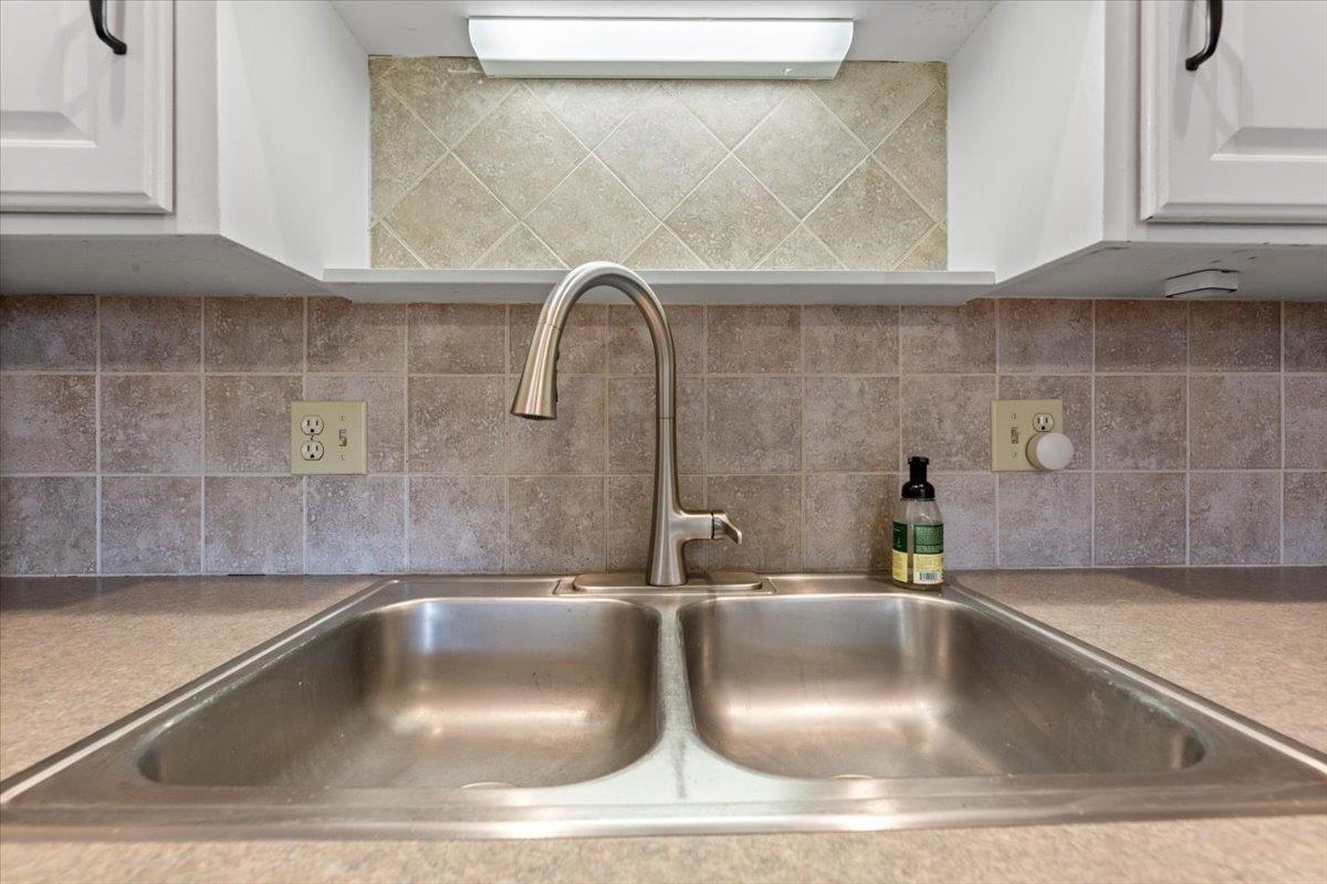 Omaha, Nebraska 68154, United States, 4 Bedrooms Bedrooms, ,3 BathroomsBathrooms,Residential,Active,154642