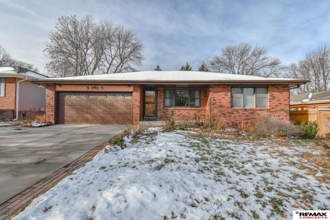 Photo of 5005 Prince Road, Lincoln, NE 68516 (MLS # 22534578)