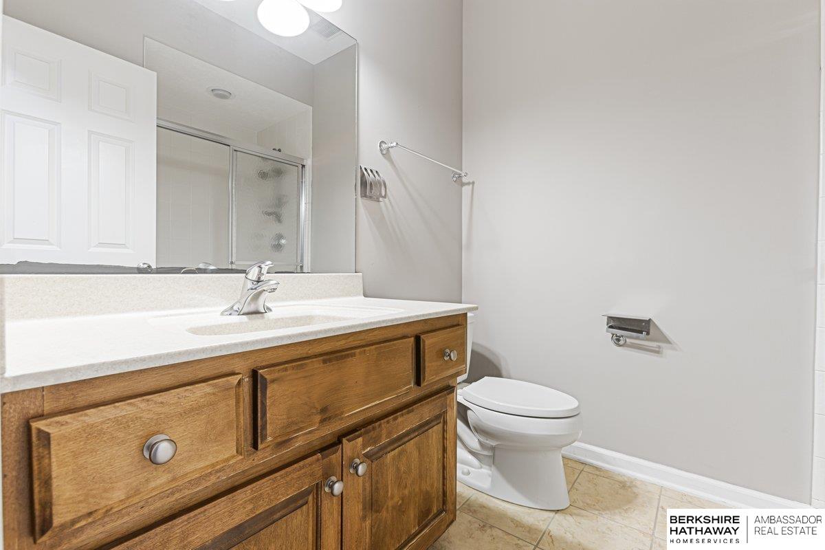 Omaha, Nebraska 68130, United States, 4 Bedrooms Bedrooms, ,3 BathroomsBathrooms,Residential,Active,189535