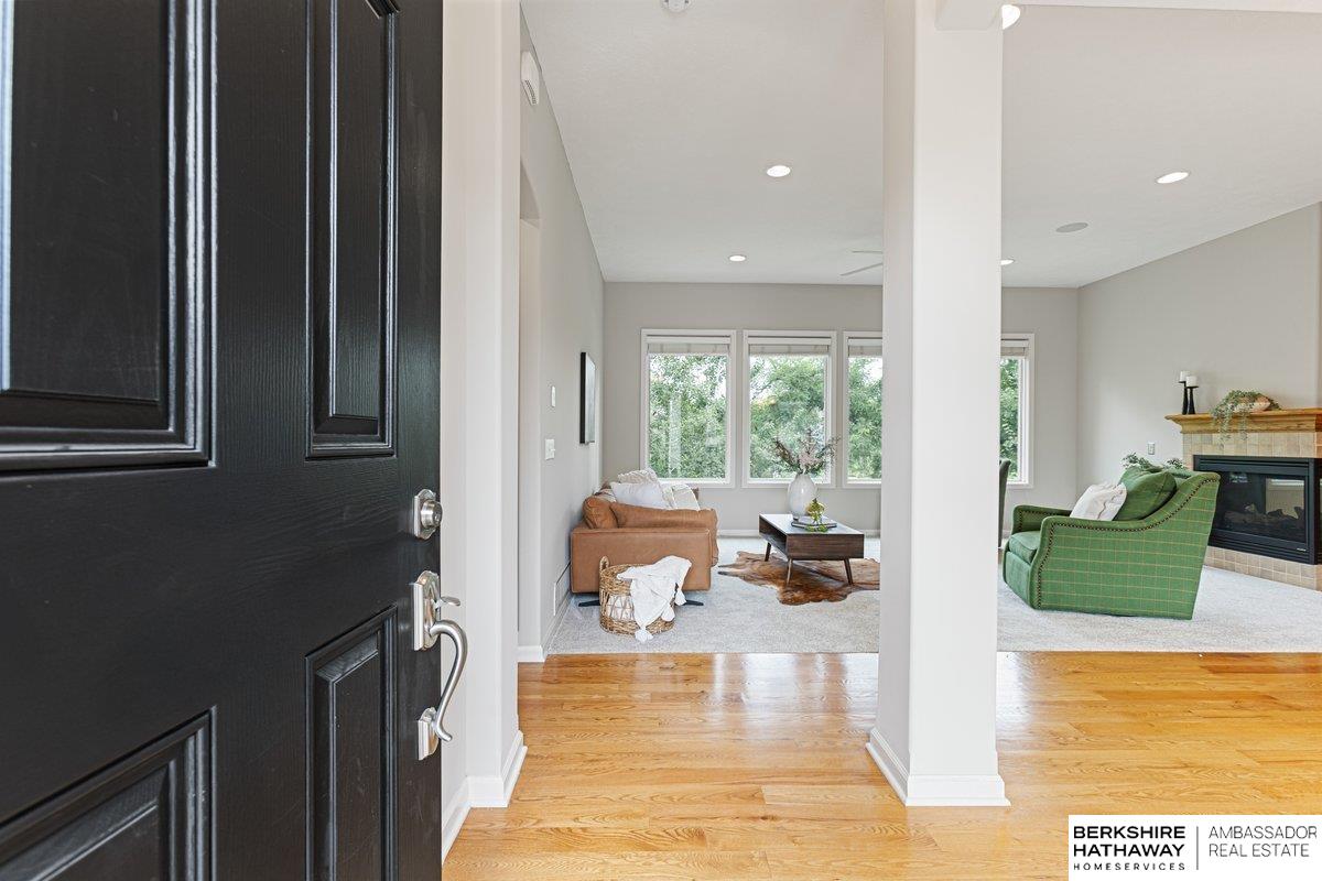 Omaha, Nebraska 68130, United States, 4 Bedrooms Bedrooms, ,3 BathroomsBathrooms,Residential,Active,189535