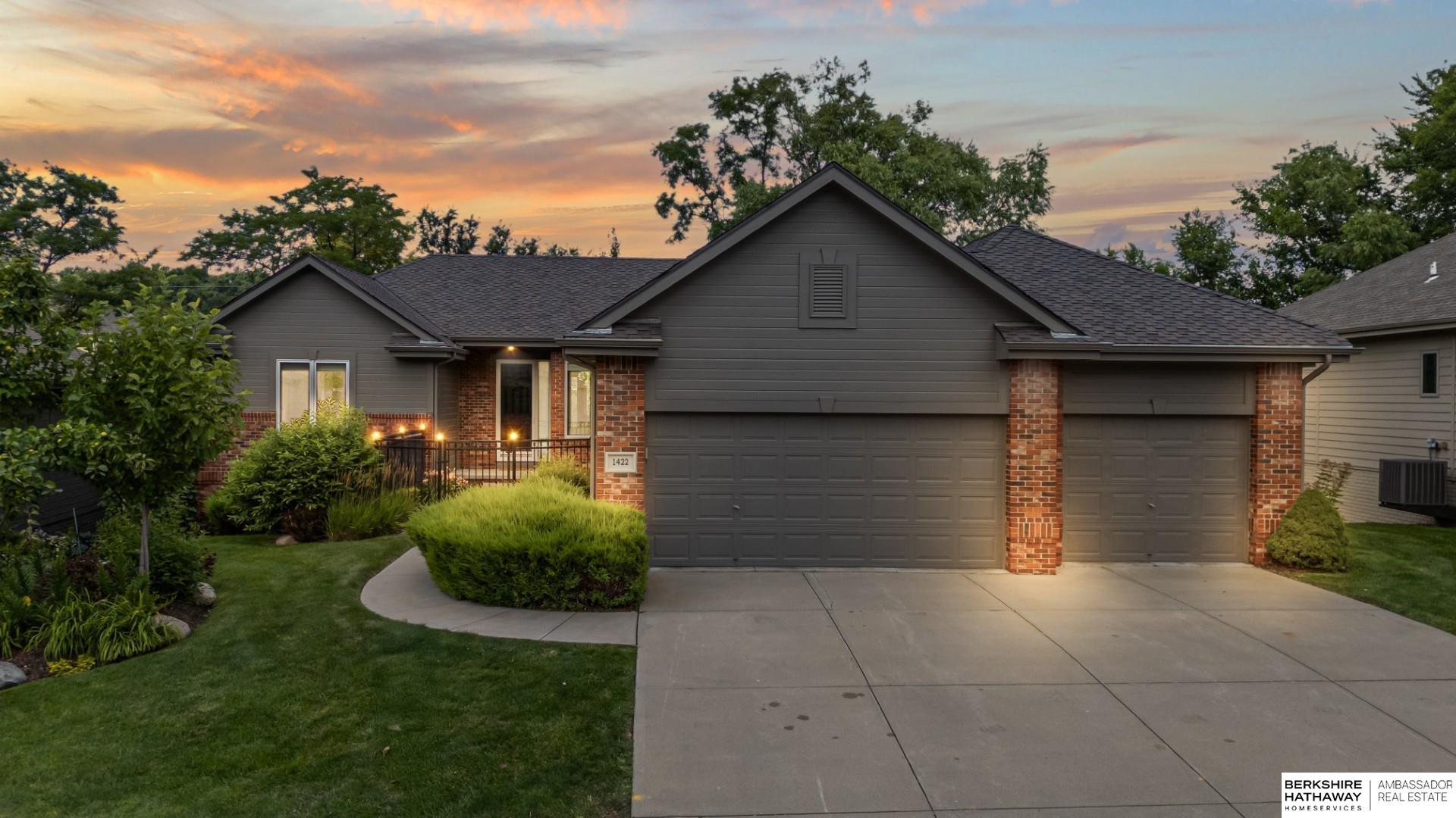 Omaha, Nebraska 68130, United States, 4 Bedrooms Bedrooms, ,3 BathroomsBathrooms,Residential,Active,189535