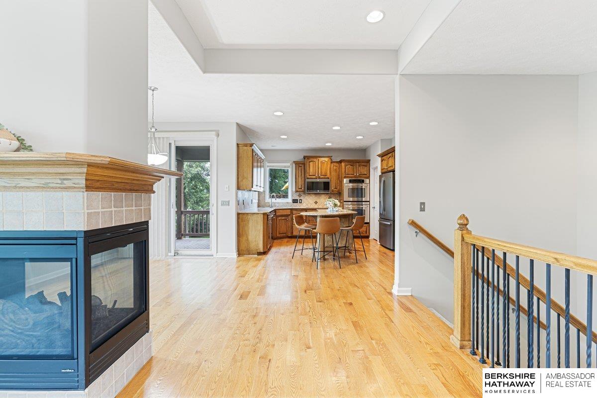 Omaha, Nebraska 68130, United States, 4 Bedrooms Bedrooms, ,3 BathroomsBathrooms,Residential,Active,189535