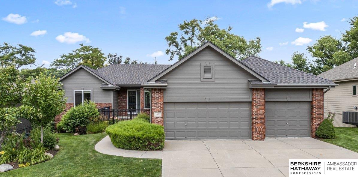 Omaha, Nebraska 68130, United States, 4 Bedrooms Bedrooms, ,3 BathroomsBathrooms,Residential,Active,189535