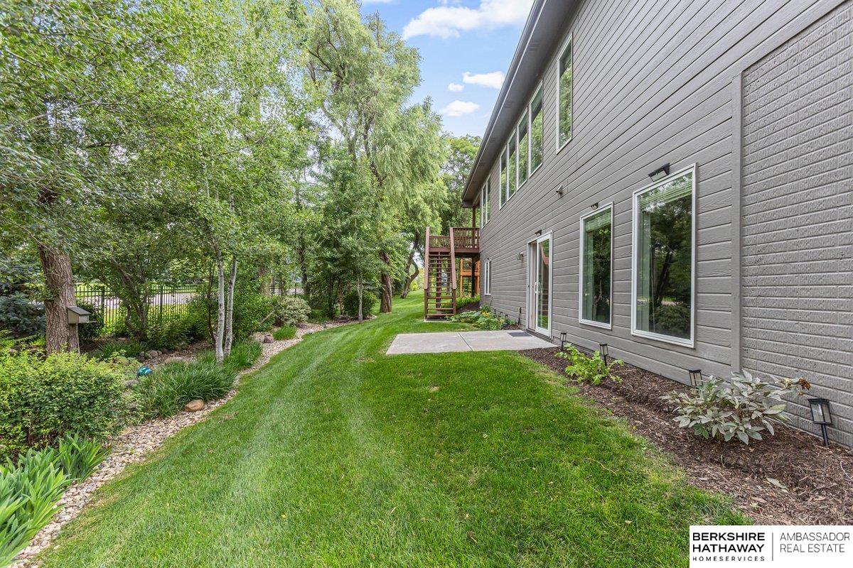 Omaha, Nebraska 68130, United States, 4 Bedrooms Bedrooms, ,3 BathroomsBathrooms,Residential,Active,189535