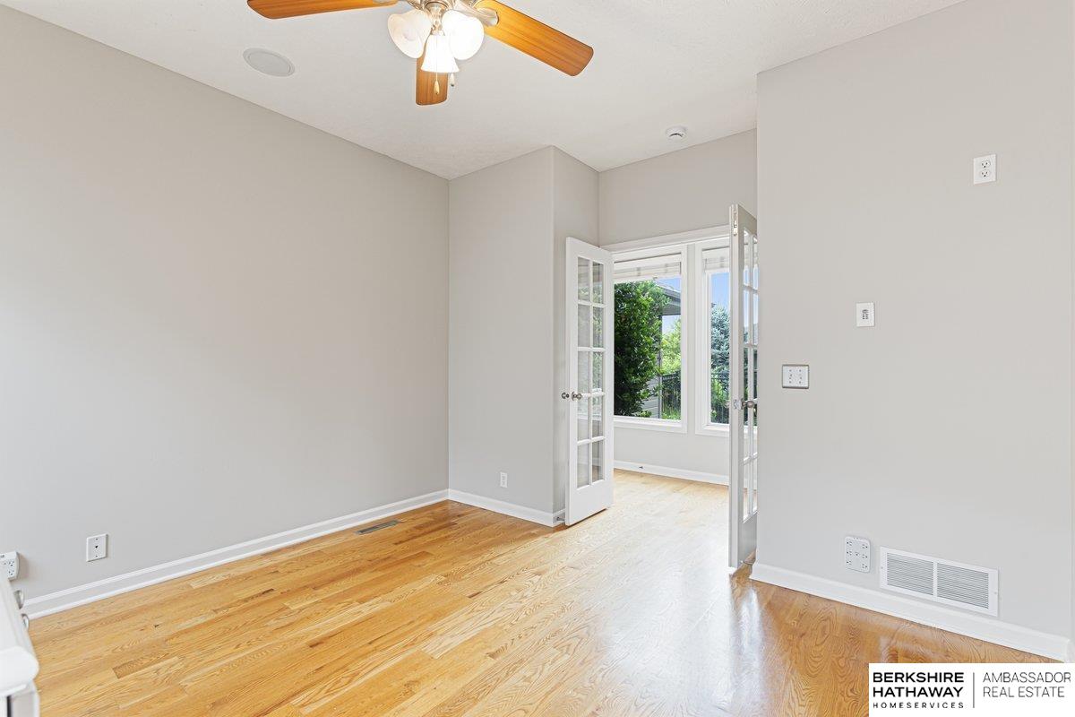 Omaha, Nebraska 68130, United States, 4 Bedrooms Bedrooms, ,3 BathroomsBathrooms,Residential,Active,189535