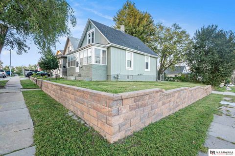 Photo of 5521 S 32nd Street, Omaha, NE 68107 (MLS # 22530119)