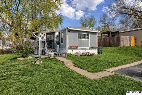 Photo of 6935 N 108th Court #259, Omaha, NE 68142 (MLS # 22532738)