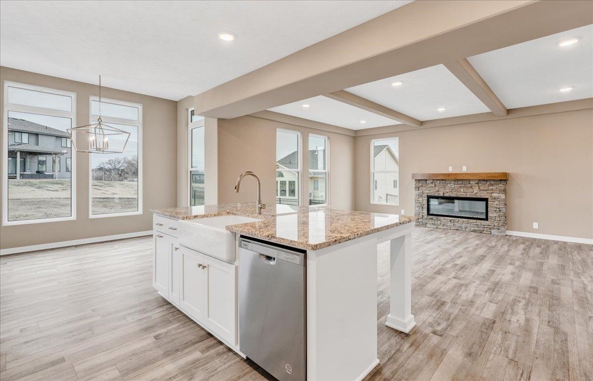 Papillion, Nebraska 68138, United States, 4 Bedrooms Bedrooms, ,3 BathroomsBathrooms,Residential,Active,22997