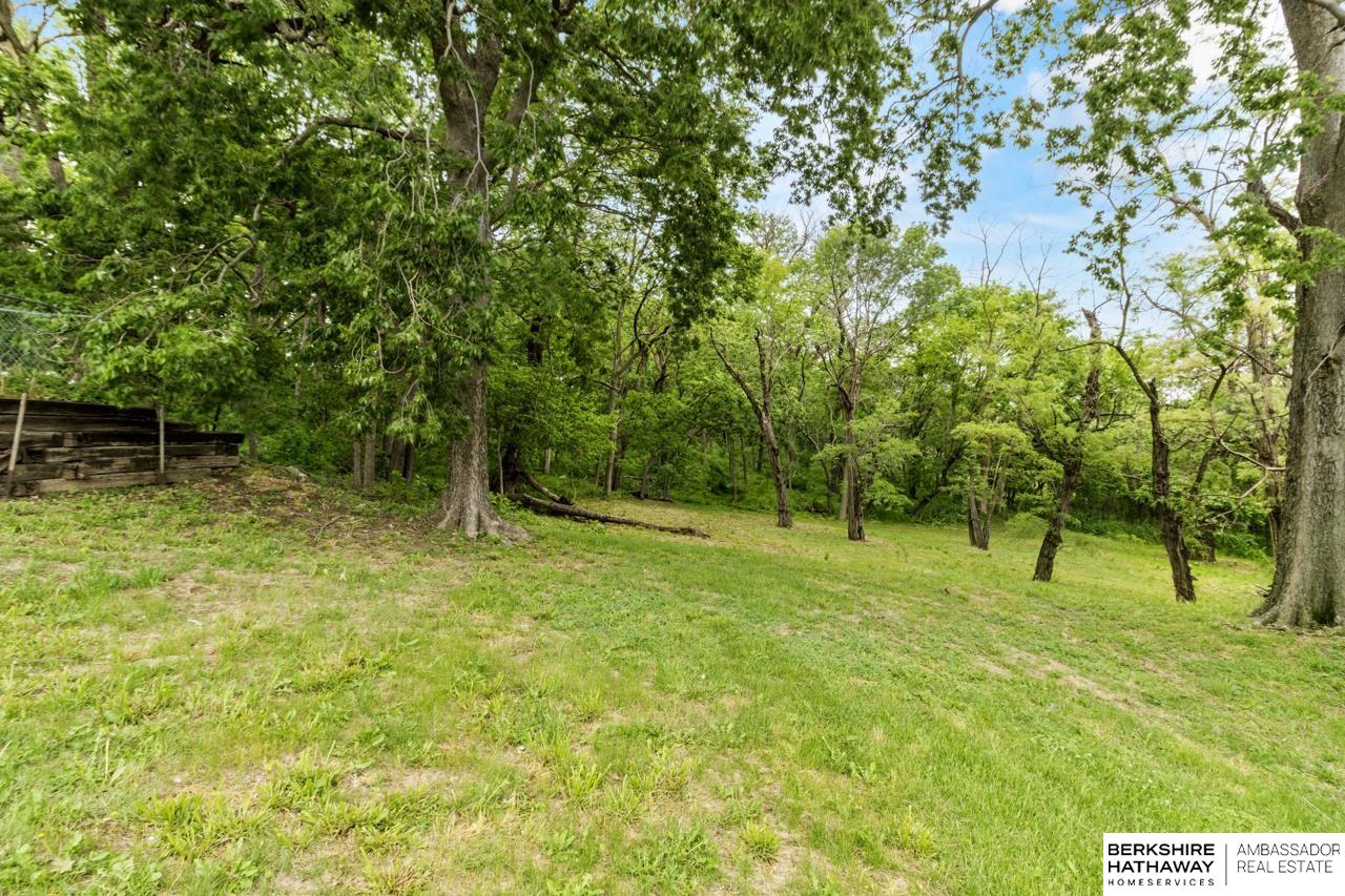 Omaha, Nebraska 68108, United States, 2 Bedrooms Bedrooms, ,2 BathroomsBathrooms,Residential,Pending,135899