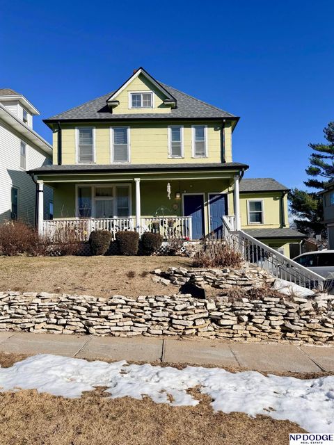Photo of 4824 Webster Street, Omaha, NE 68132 (MLS # 22605153)