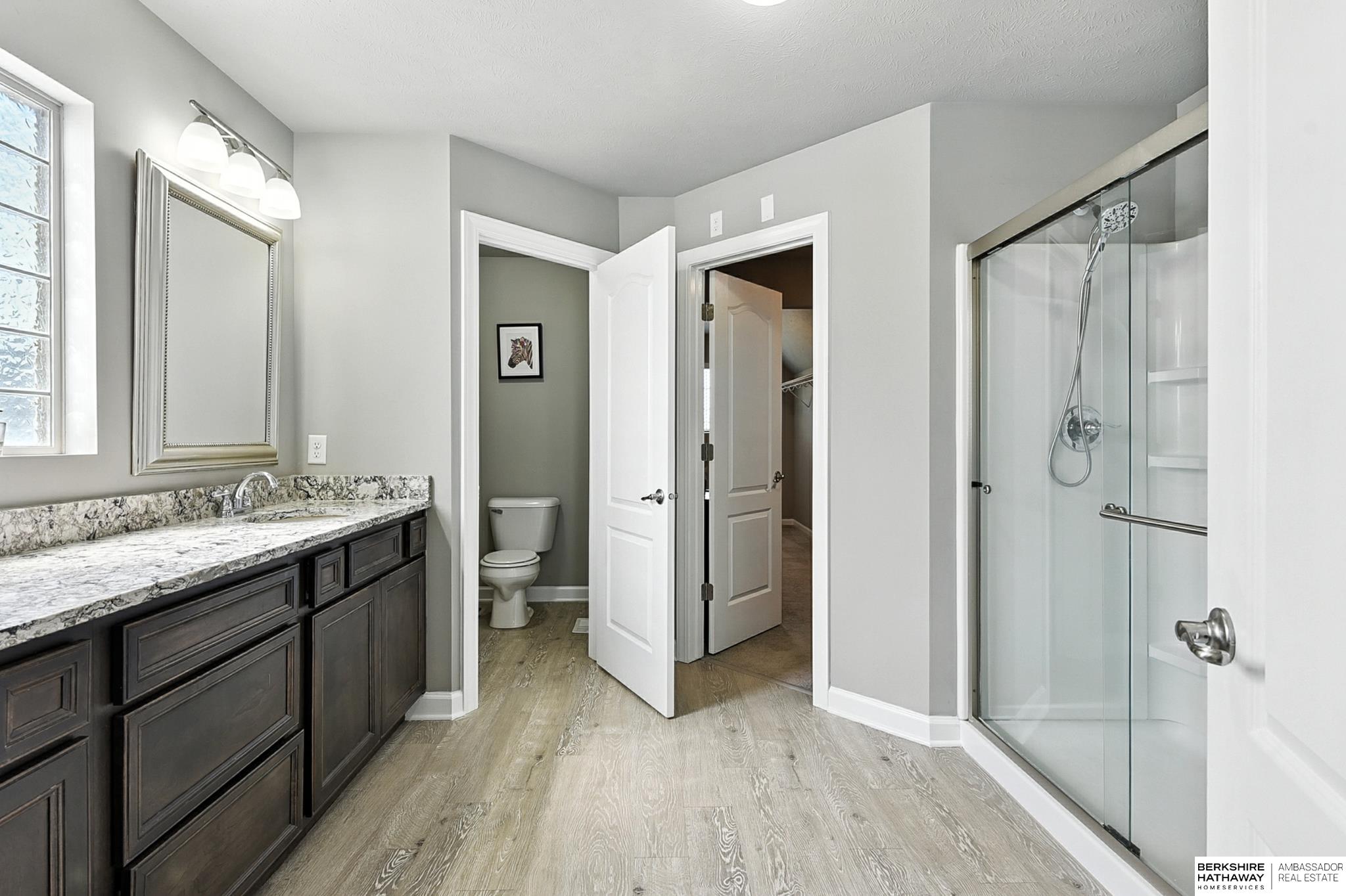 Omaha, Nebraska 68116, United States, 4 Bedrooms Bedrooms, ,2 BathroomsBathrooms,Residential,Pending,215576