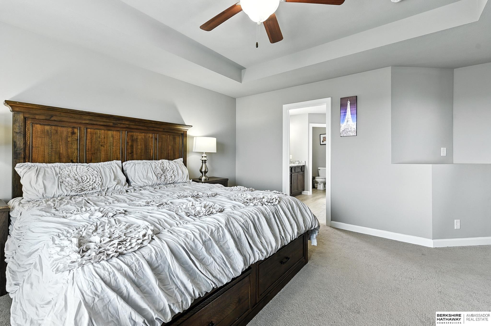 Omaha, Nebraska 68116, United States, 4 Bedrooms Bedrooms, ,2 BathroomsBathrooms,Residential,Pending,215576