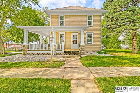 Photo of 321 Elm Street, Uehling, NE 68063 (MLS # 22627644)