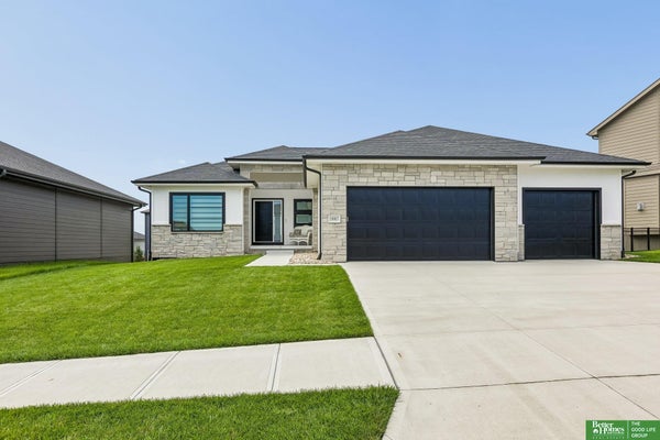 19907 COTTONWOOD ST, GRETNA, NE 68028 - Image 35ce63f84d80aa4e74f075932e0d3fd6/3809779757