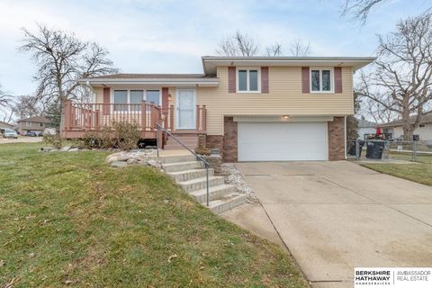 Photo of 4319 N 130 Avenue, Omaha, NE 68164 (MLS # 22535424)