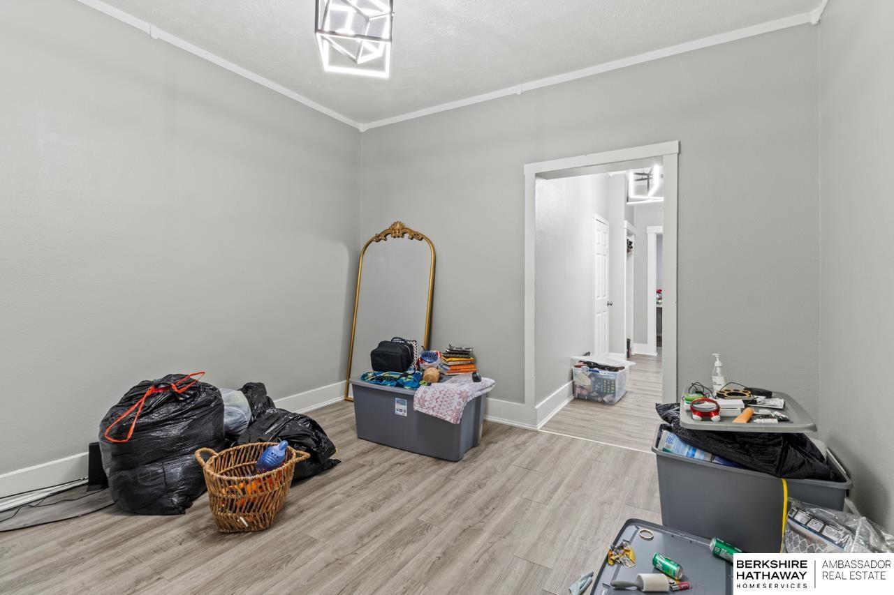 Omaha, Nebraska 68108, United States, 5 Bedrooms Bedrooms, ,3 BathroomsBathrooms,Residential,Active,240046