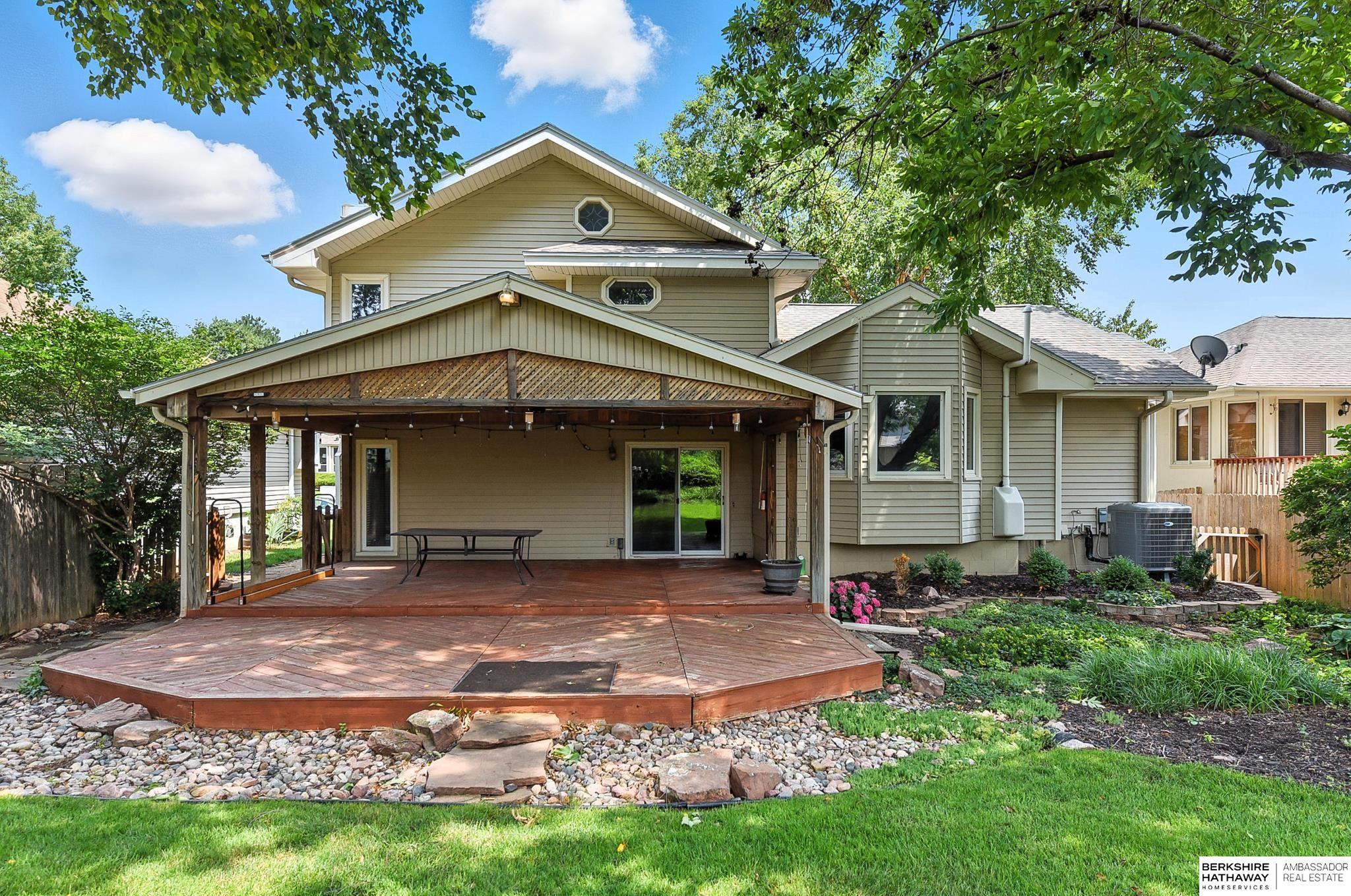 Omaha, Nebraska 68138, United States, 3 Bedrooms Bedrooms, ,2 BathroomsBathrooms,Residential,Active,174734