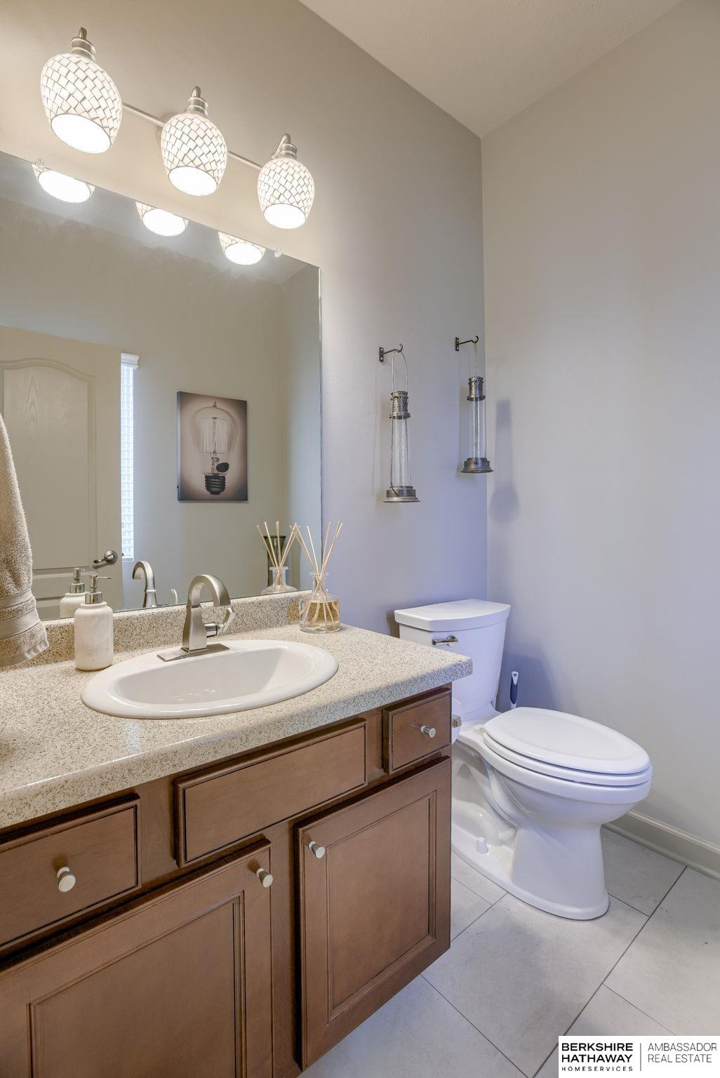 Omaha, Nebraska 68116, United States, 4 Bedrooms Bedrooms, ,3 BathroomsBathrooms,Residential,Active,143140