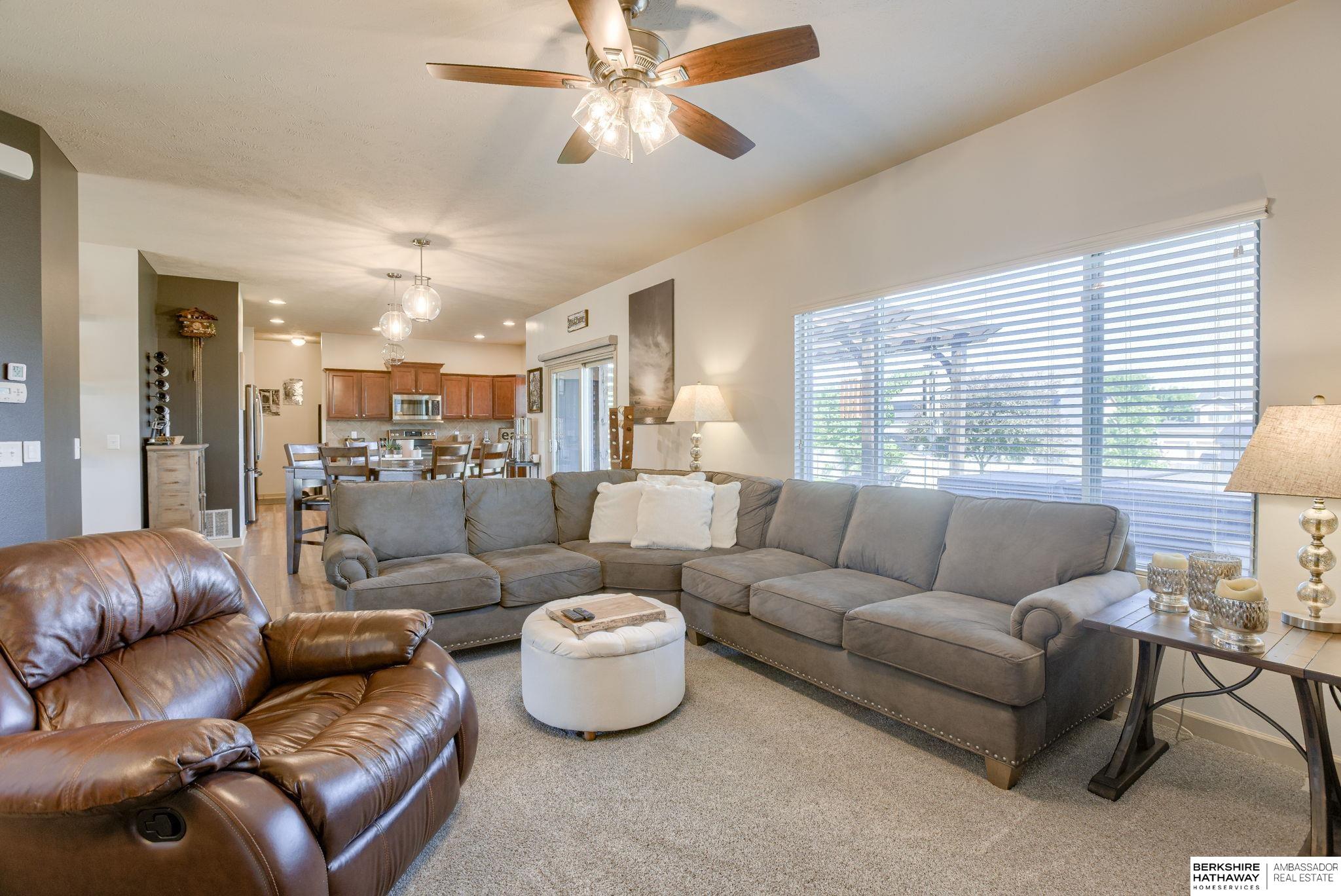 Omaha, Nebraska 68116, United States, 4 Bedrooms Bedrooms, ,3 BathroomsBathrooms,Residential,Active,143140