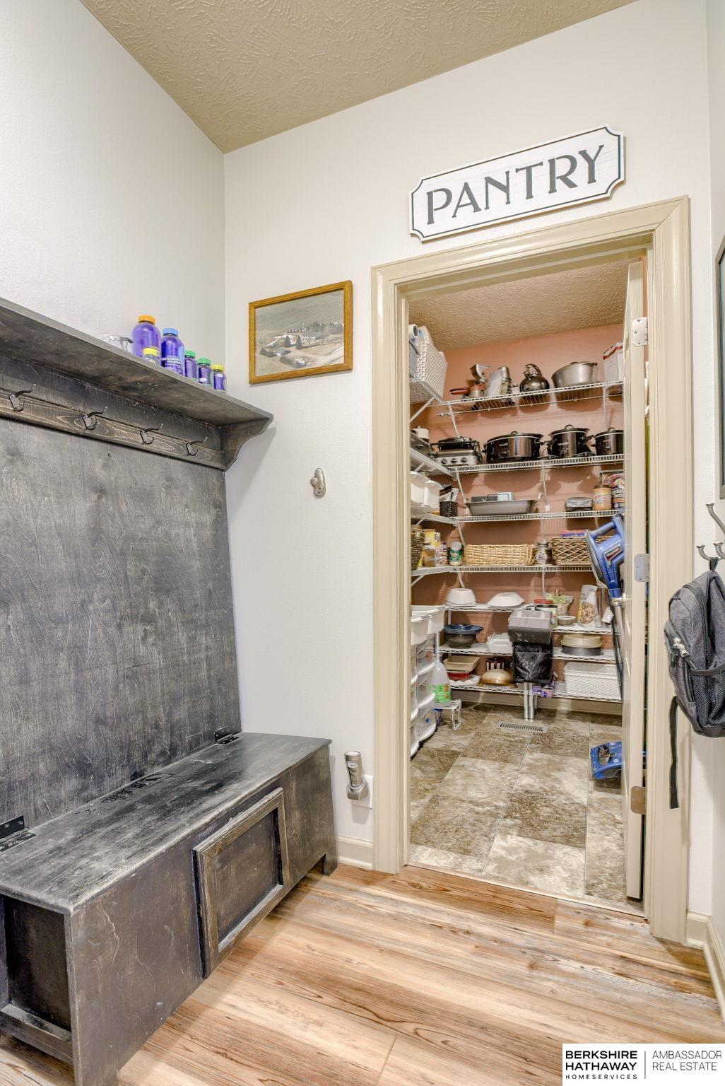 Omaha, Nebraska 68116, United States, 4 Bedrooms Bedrooms, ,3 BathroomsBathrooms,Residential,Active,143140