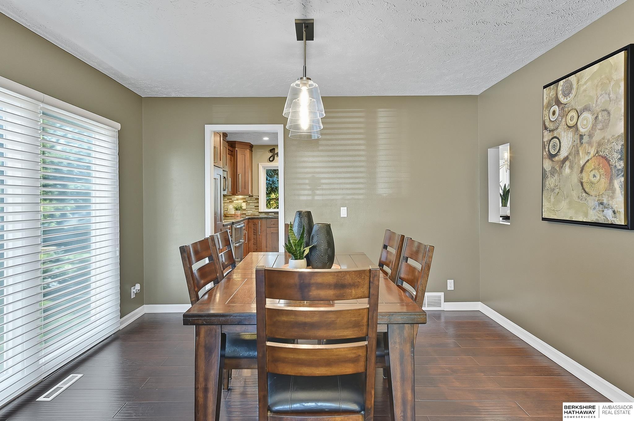 Omaha, Nebraska 68137, United States, 4 Bedrooms Bedrooms, ,3 BathroomsBathrooms,Residential,Active,217689