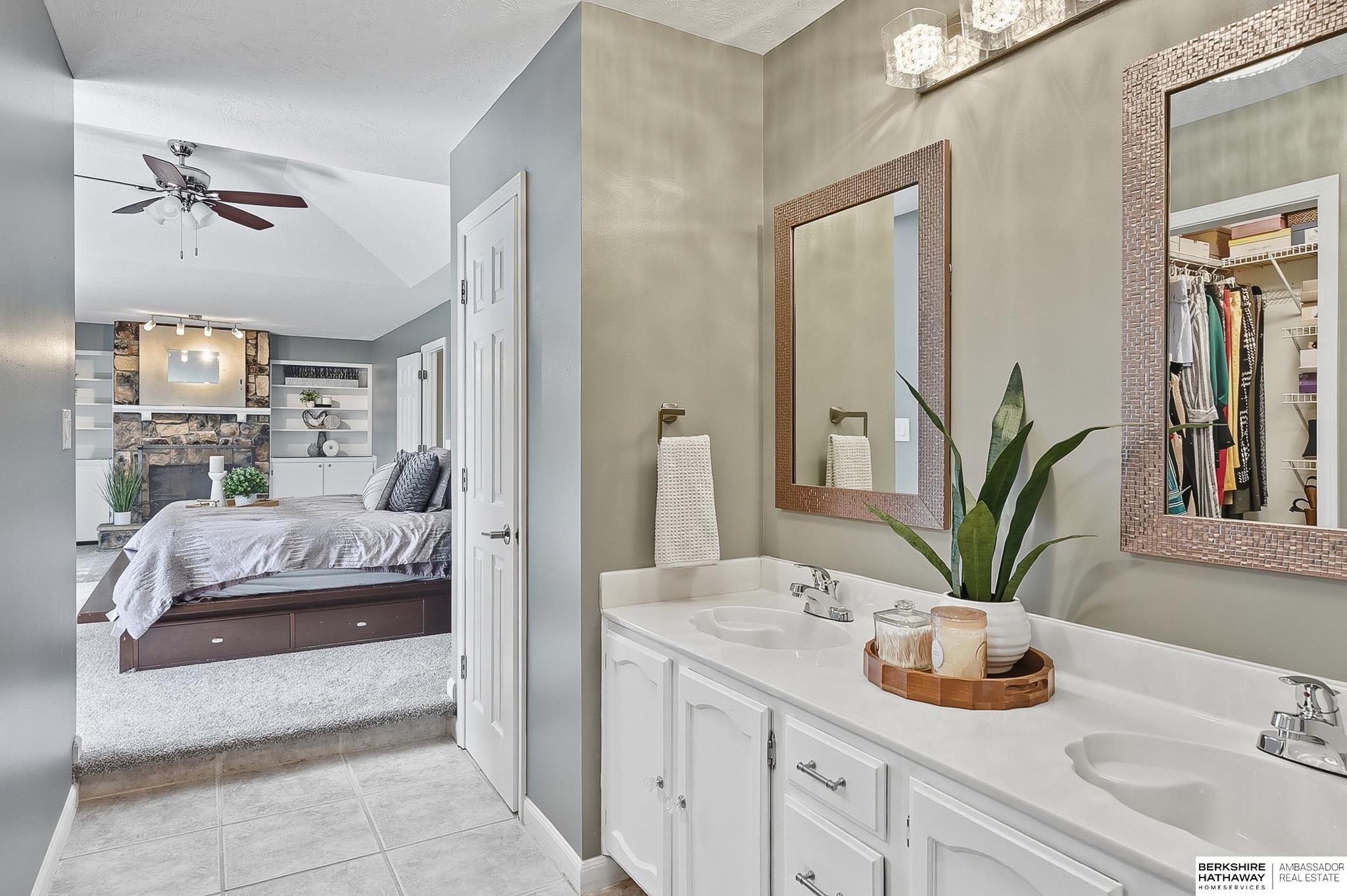 Omaha, Nebraska 68137, United States, 4 Bedrooms Bedrooms, ,3 BathroomsBathrooms,Residential,Active,217689