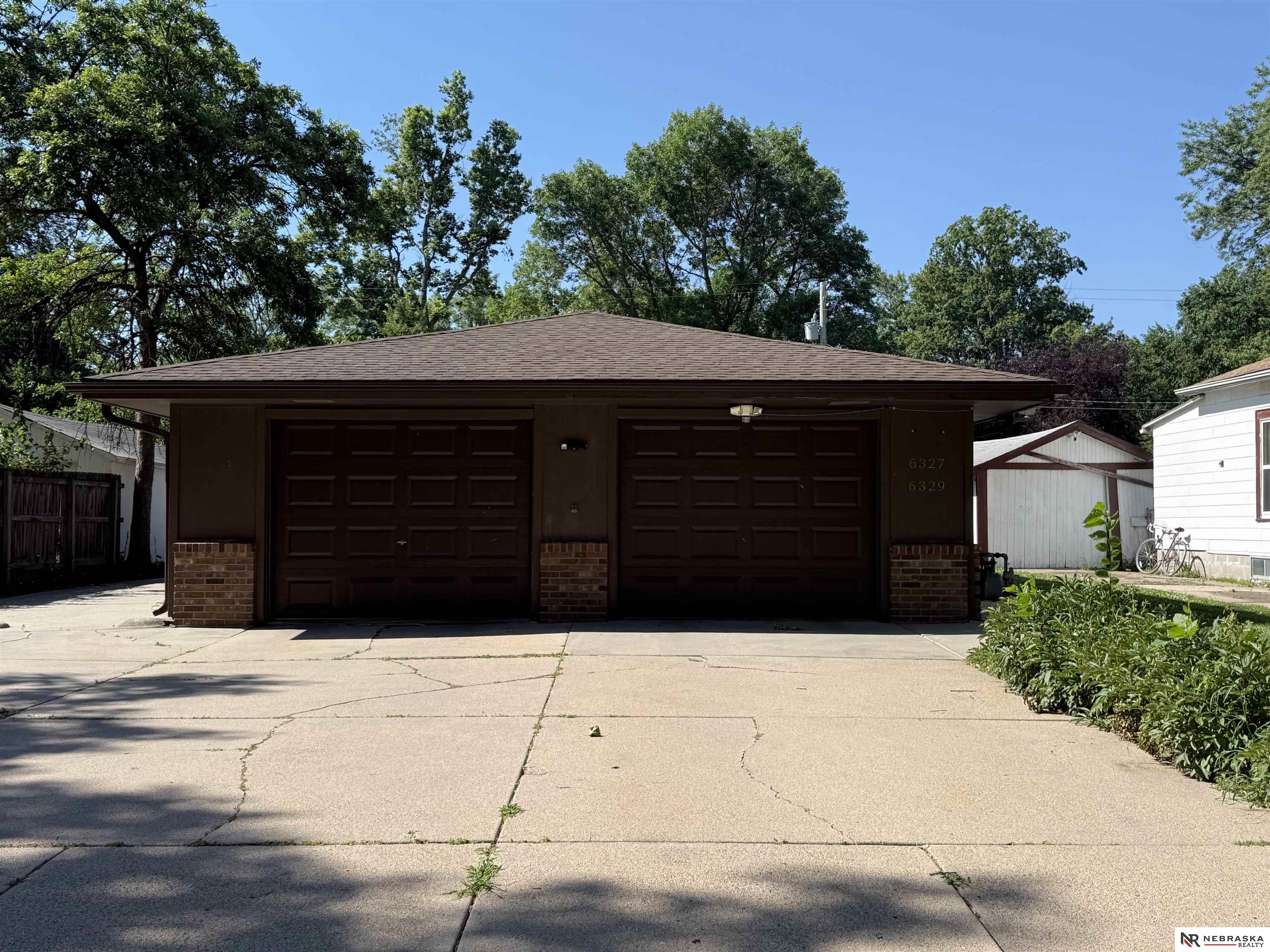 Photo 1 of 5 — 6327 Logan Avenue, Lincoln, NE 68507