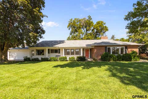 Photo of 1802 S 76Th Avenue, Omaha, NE 68124 (MLS # 22619284)
