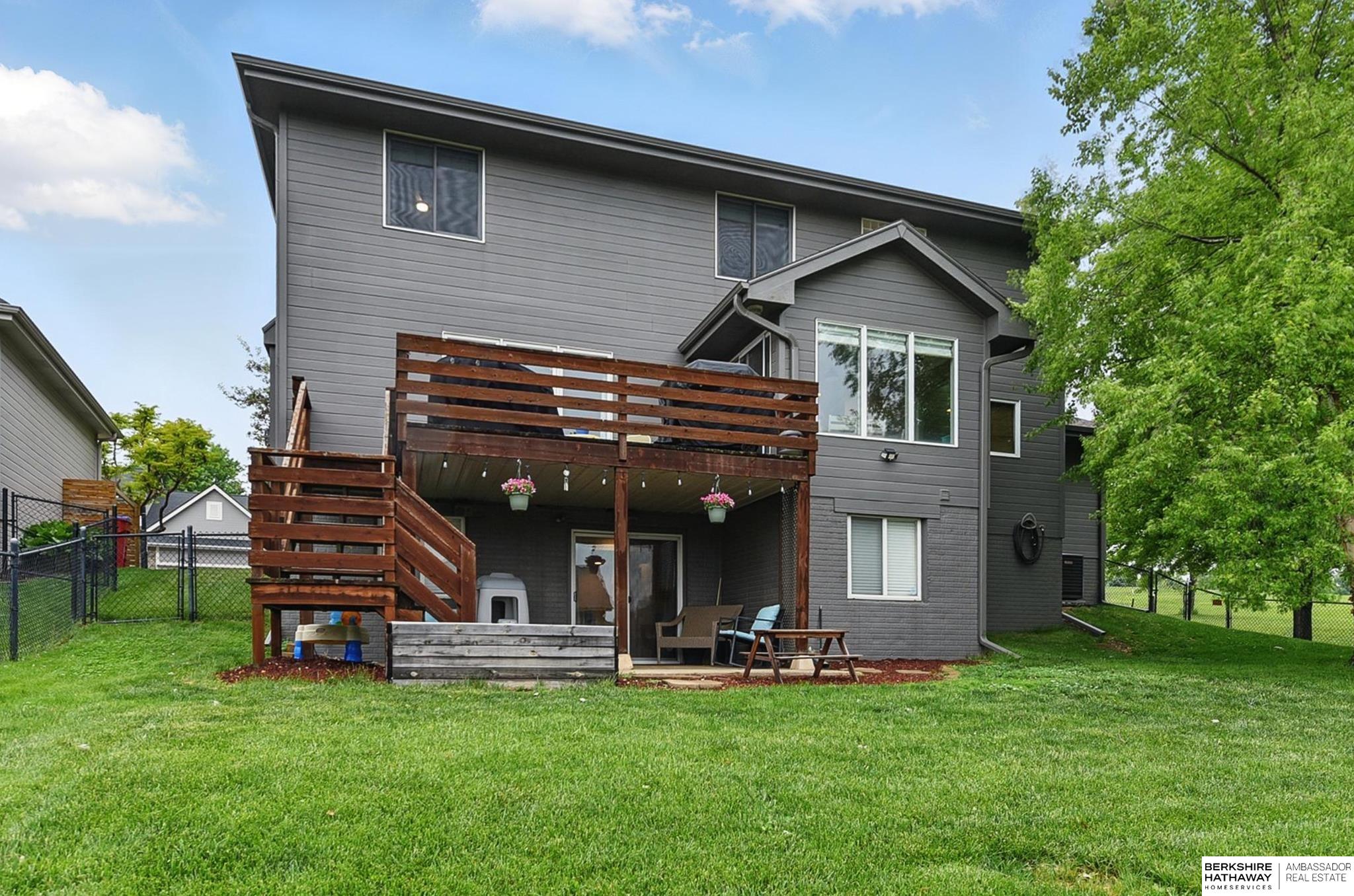 Omaha, Nebraska 68130, United States, 4 Bedrooms Bedrooms, ,3 BathroomsBathrooms,Residential,Active,151055