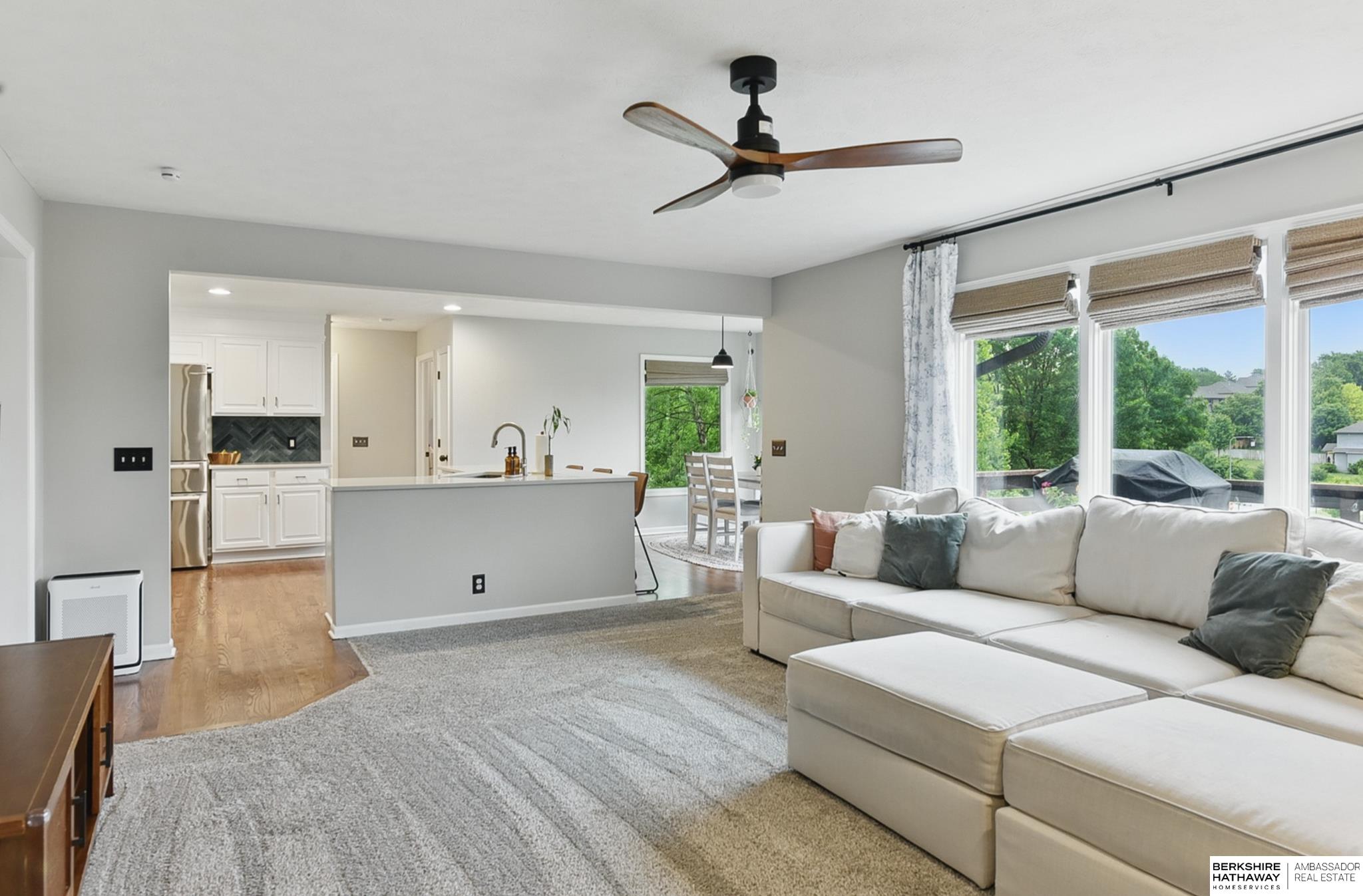 Omaha, Nebraska 68130, United States, 4 Bedrooms Bedrooms, ,3 BathroomsBathrooms,Residential,Active,151055