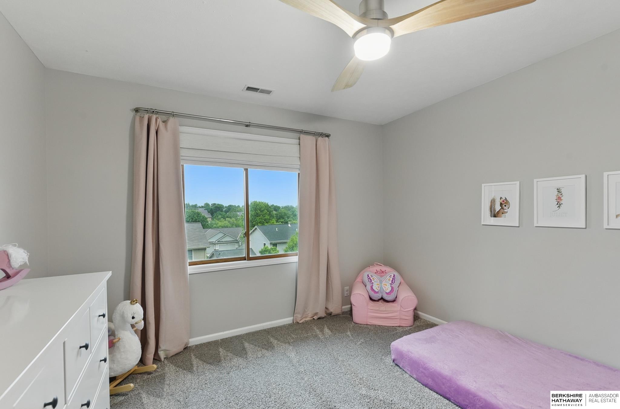 Omaha, Nebraska 68130, United States, 4 Bedrooms Bedrooms, ,3 BathroomsBathrooms,Residential,Active,151055