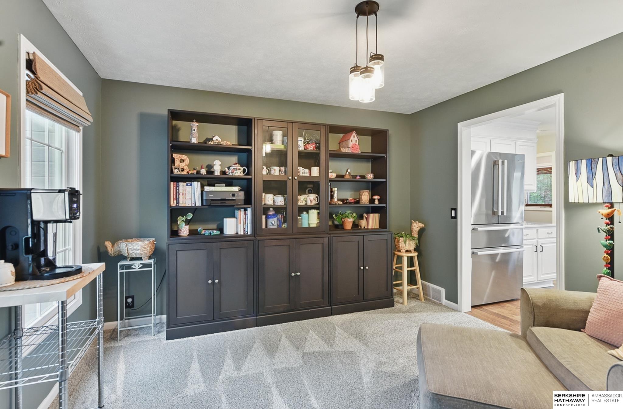 Omaha, Nebraska 68130, United States, 4 Bedrooms Bedrooms, ,3 BathroomsBathrooms,Residential,Active,151055