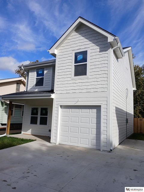 Photo of 2525 North 48th Avenue, Omaha, NE 68104 (MLS # 22531228)