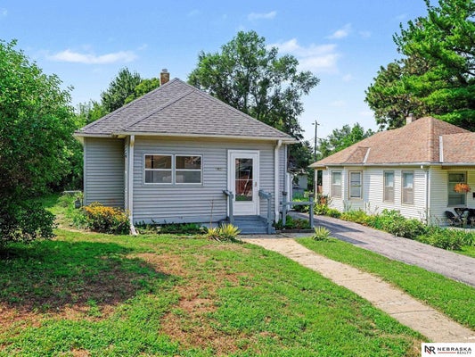5621 LAKE ST, OMAHA, NE 68104 - Image 36d2e2e31b6d69f8f0db5668662dd2fe/2028080949