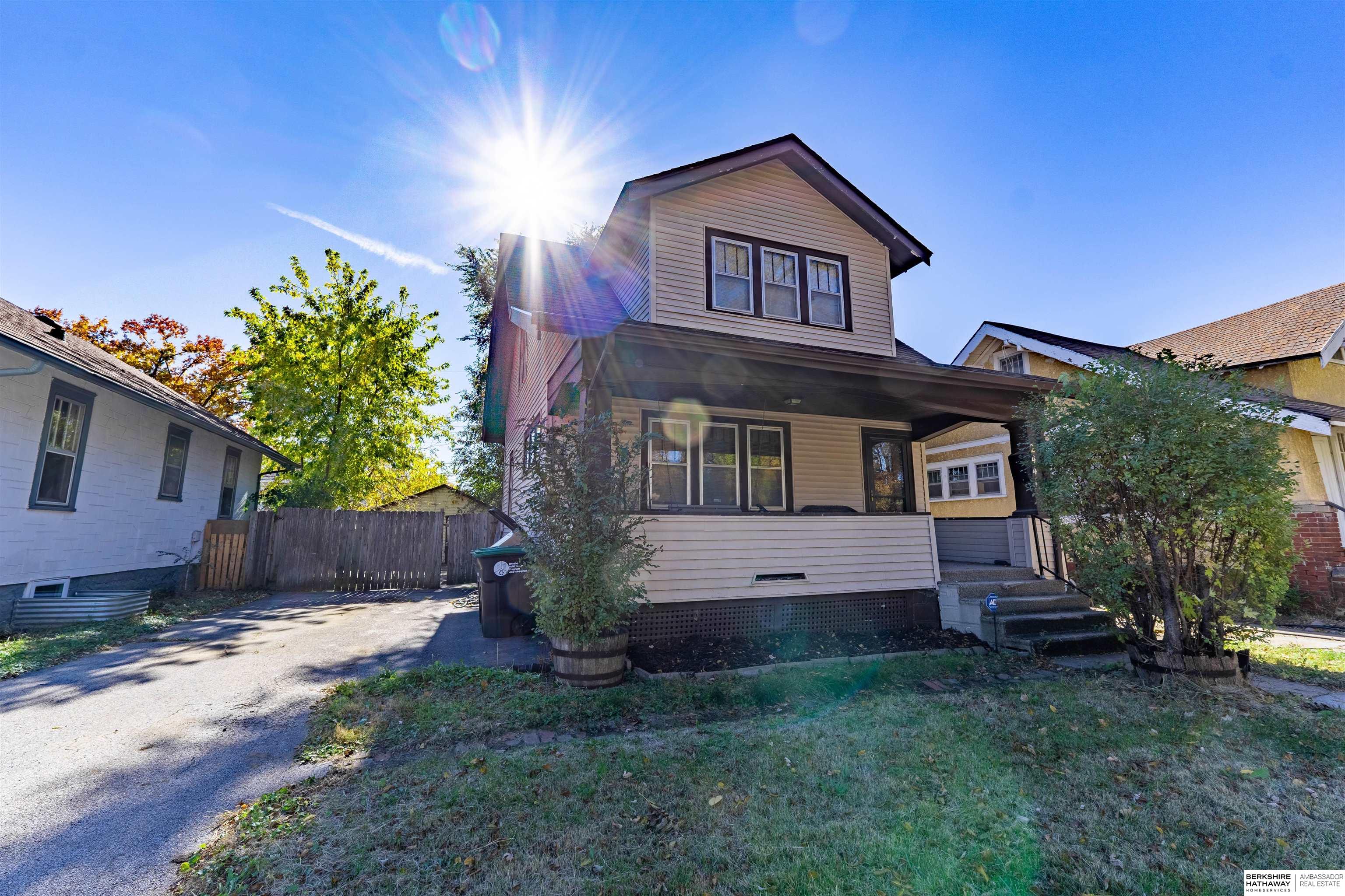 Omaha, Nebraska 68112, United States, 2 Bedrooms Bedrooms, ,2 BathroomsBathrooms,Residential,Active,238993