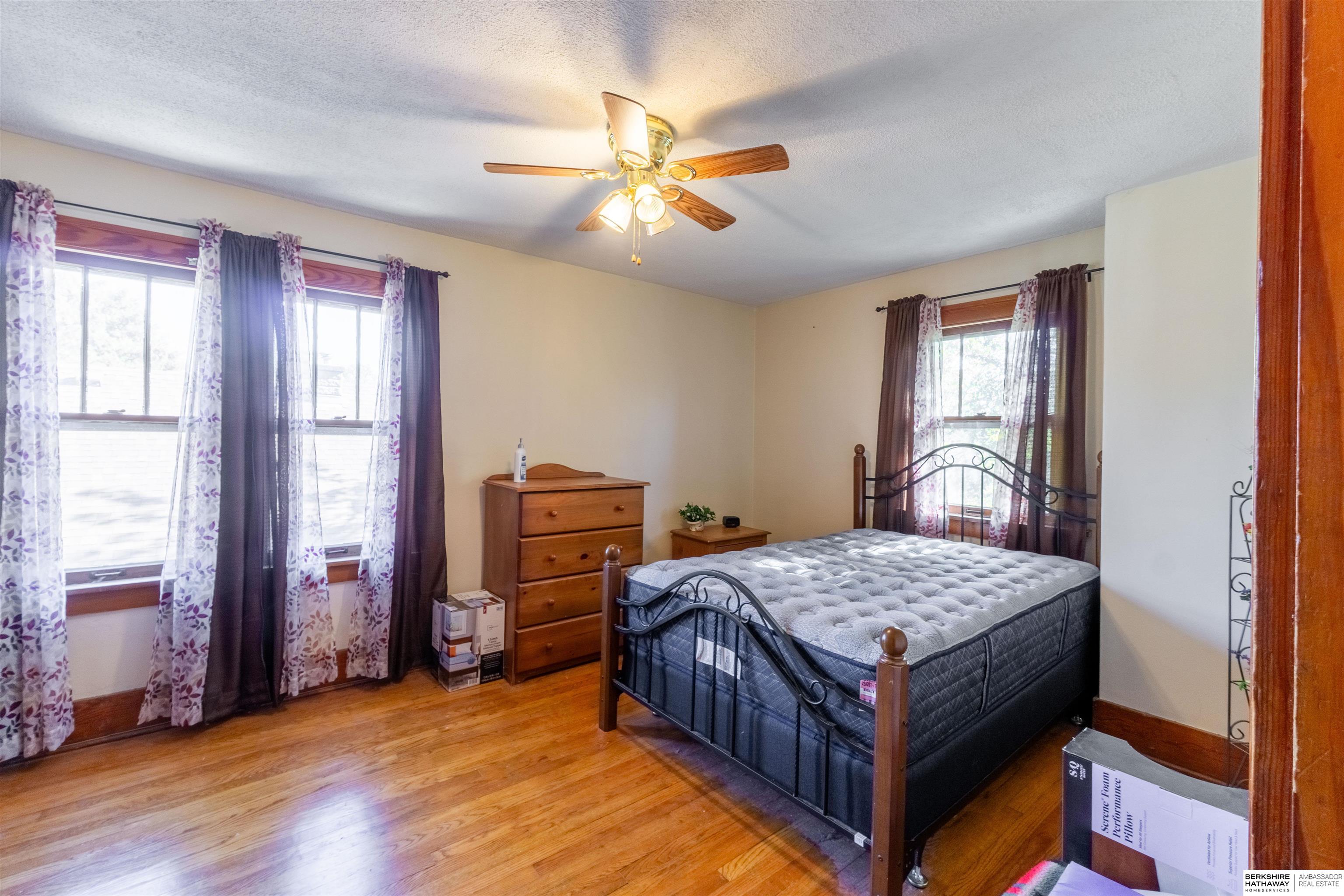 Omaha, Nebraska 68112, United States, 2 Bedrooms Bedrooms, ,2 BathroomsBathrooms,Residential,Active,238993