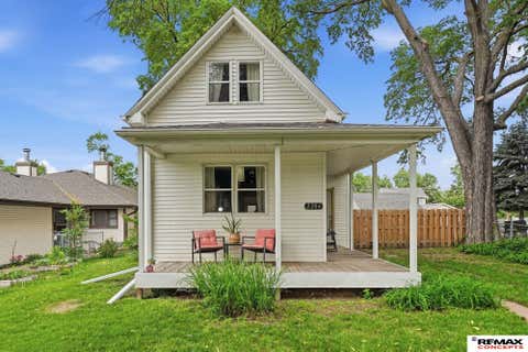 Photo of 2284 Dudley Street, Lincoln, NE 68503 (MLS # 22615374)