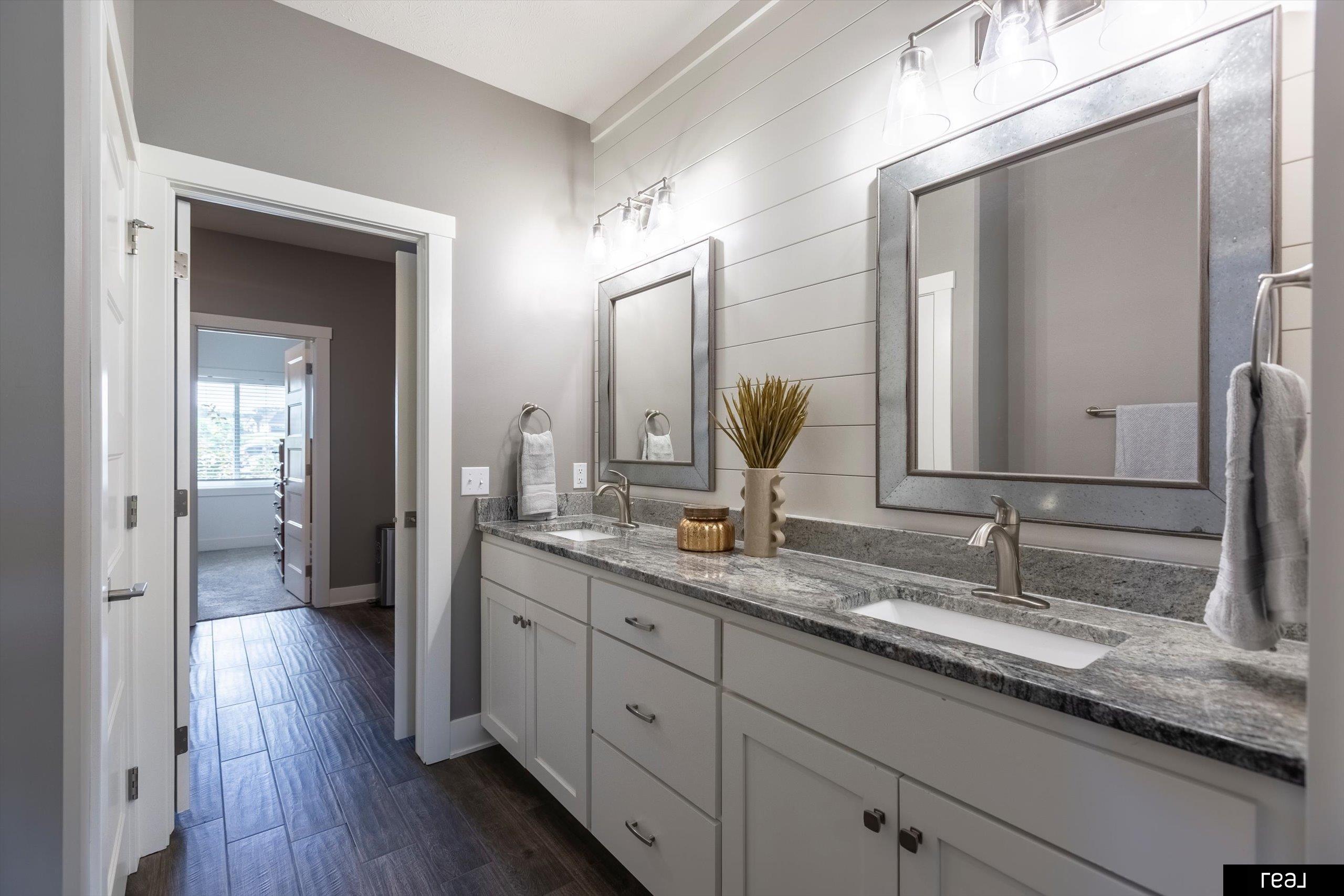 Gretna, Nebraska 68028, United States, 4 Bedrooms Bedrooms, ,3 BathroomsBathrooms,Residential,Active,195193