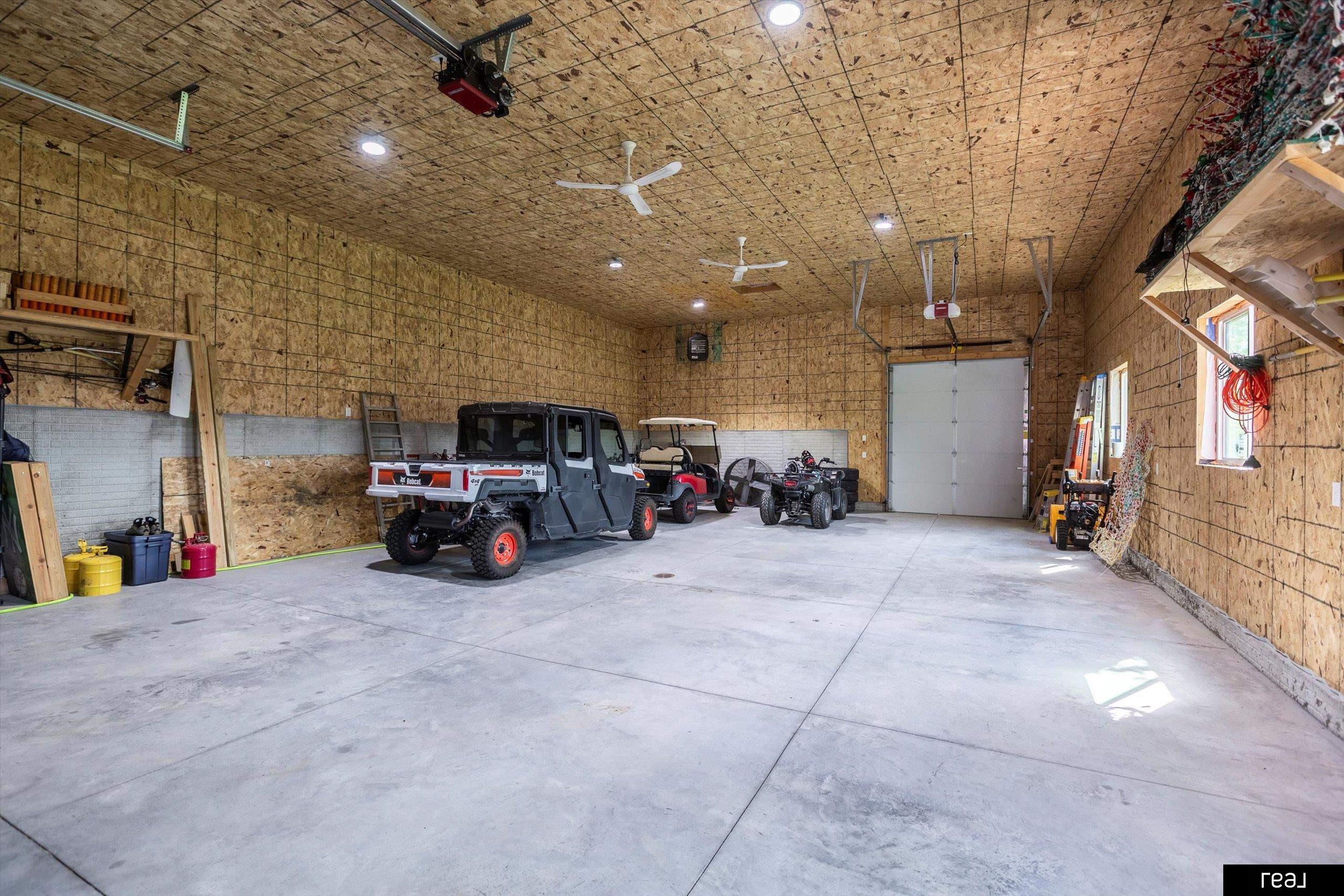 Gretna, Nebraska 68028, United States, 4 Bedrooms Bedrooms, ,3 BathroomsBathrooms,Residential,Active,195193