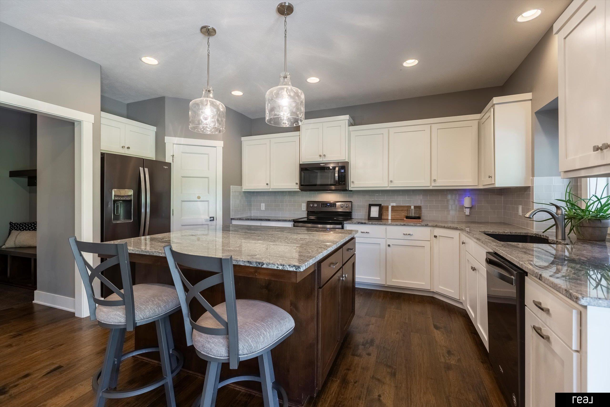 Gretna, Nebraska 68028, United States, 4 Bedrooms Bedrooms, ,3 BathroomsBathrooms,Residential,Active,195193