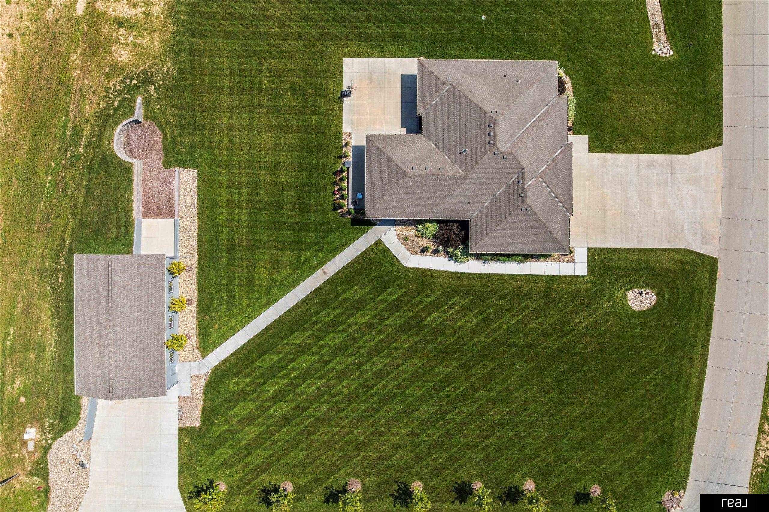 Gretna, Nebraska 68028, United States, 4 Bedrooms Bedrooms, ,3 BathroomsBathrooms,Residential,Active,195193