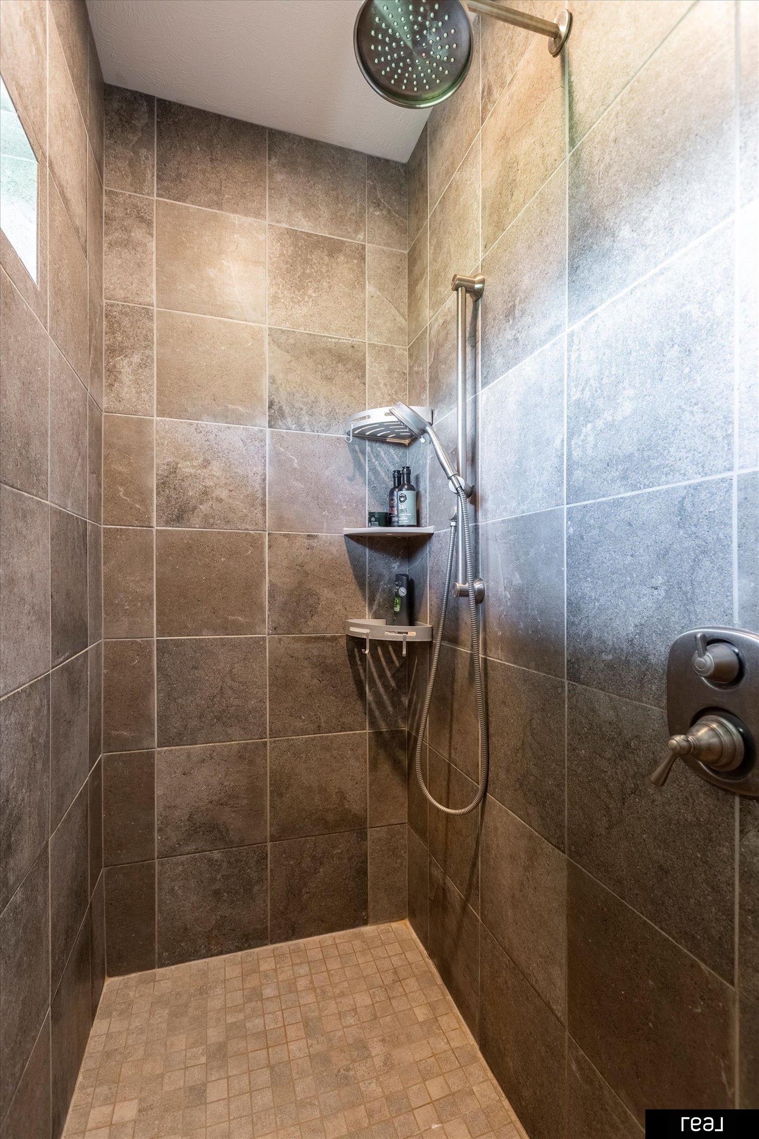 Gretna, Nebraska 68028, United States, 4 Bedrooms Bedrooms, ,3 BathroomsBathrooms,Residential,Active,195193