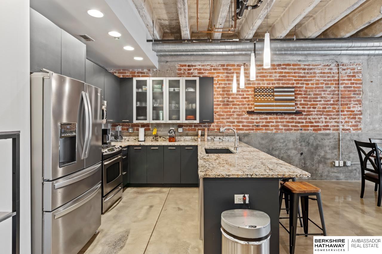 Omaha, Nebraska 68102, United States, 2 Bedrooms Bedrooms, ,2 BathroomsBathrooms,Residential,Active,187833