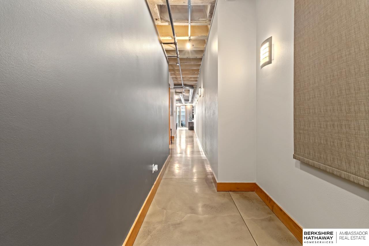 Omaha, Nebraska 68102, United States, 2 Bedrooms Bedrooms, ,2 BathroomsBathrooms,Residential,Active,187833