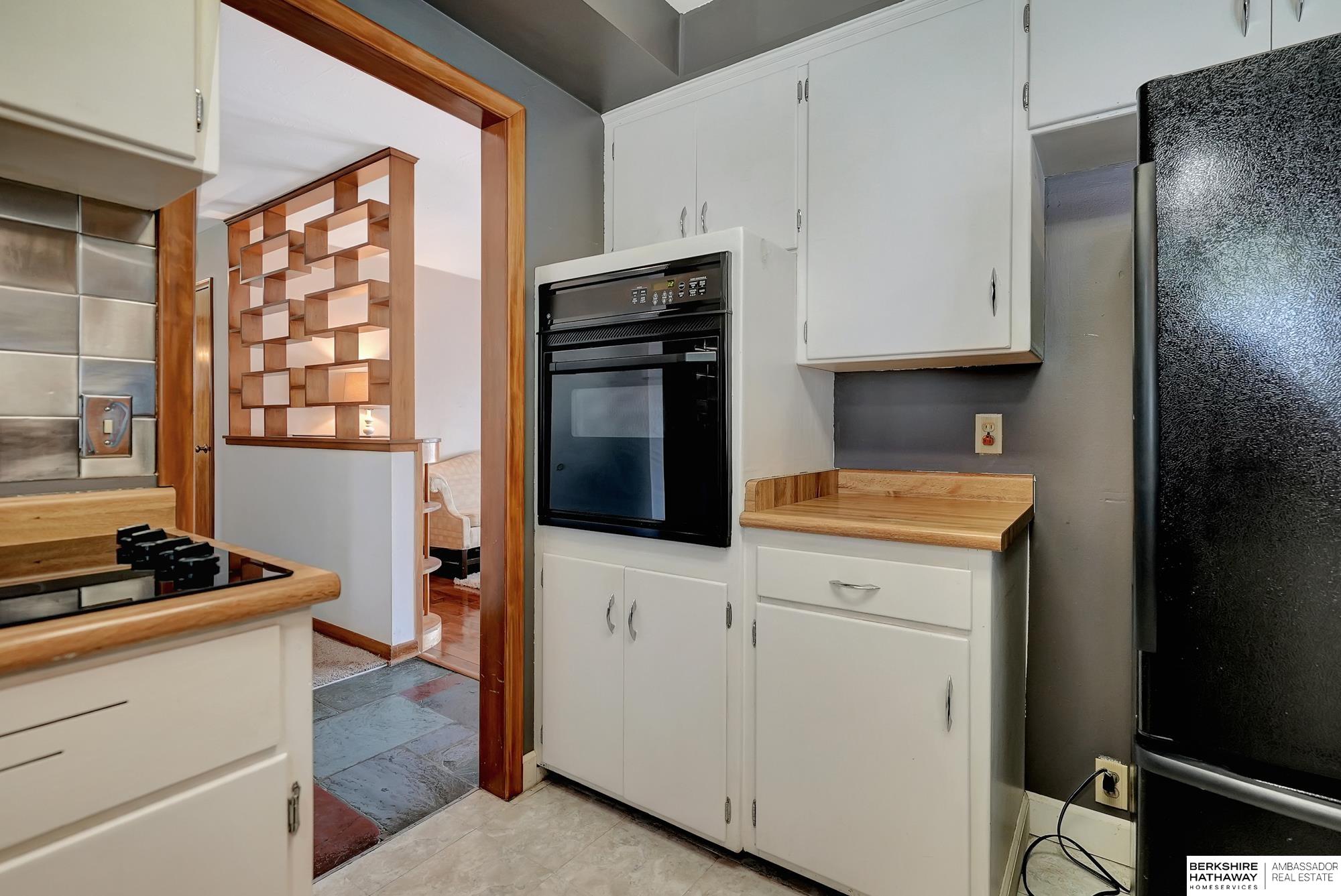 Lincoln, Nebraska 68505, United States, 4 Bedrooms Bedrooms, ,2 BathroomsBathrooms,Residential,Active,118869