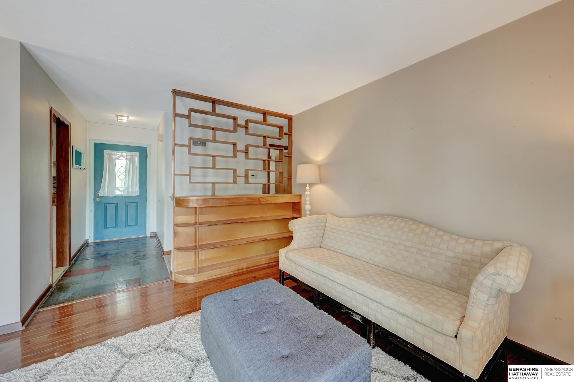 Lincoln, Nebraska 68505, United States, 4 Bedrooms Bedrooms, ,2 BathroomsBathrooms,Residential,Active,118869