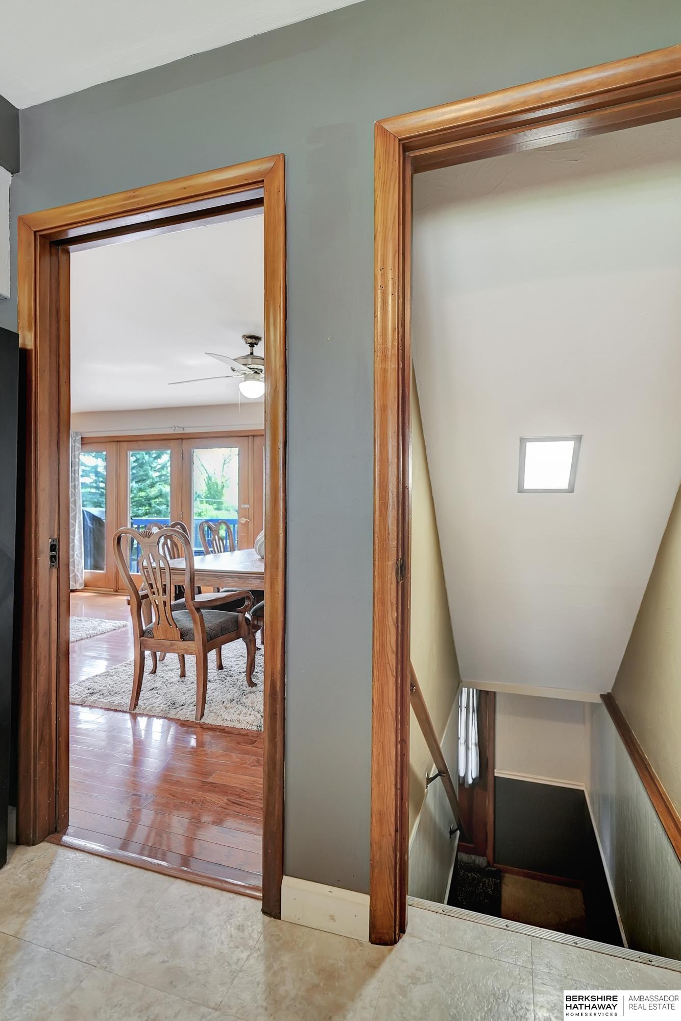 Lincoln, Nebraska 68505, United States, 4 Bedrooms Bedrooms, ,2 BathroomsBathrooms,Residential,Active,118869