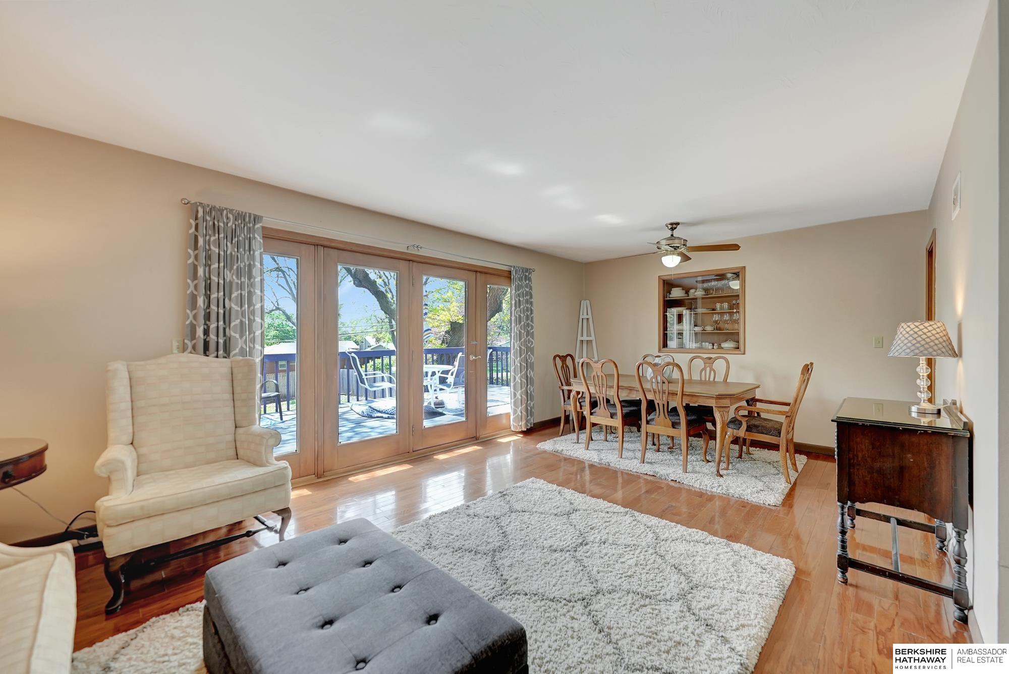 Lincoln, Nebraska 68505, United States, 4 Bedrooms Bedrooms, ,2 BathroomsBathrooms,Residential,Active,118869